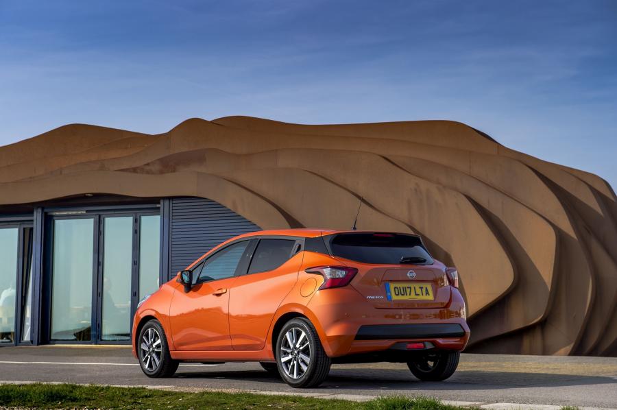  Nissan Micra 2017 года  (UK) (фото 4 из 40)